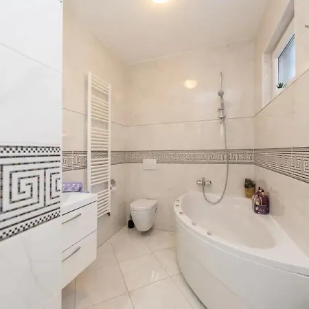 House Ruza Hébergement de vacances *