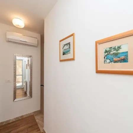 Hébergement de vacances House Ruza *